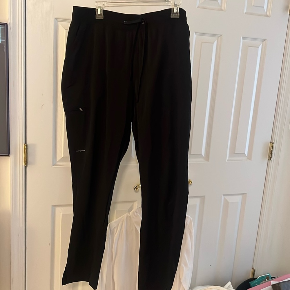 Healing hands black scrub pants. Size xl
